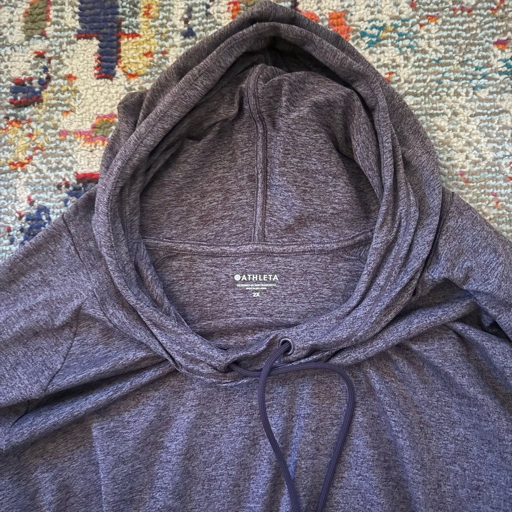 Atheleta Hooded Long Sleeve Top - Picture 2 of 3